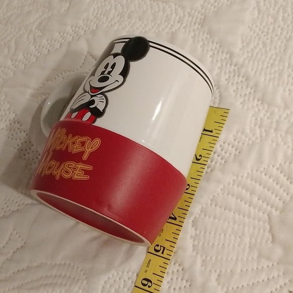 ⚜️ Mickey Mouse Mug - Picture 5 of 6